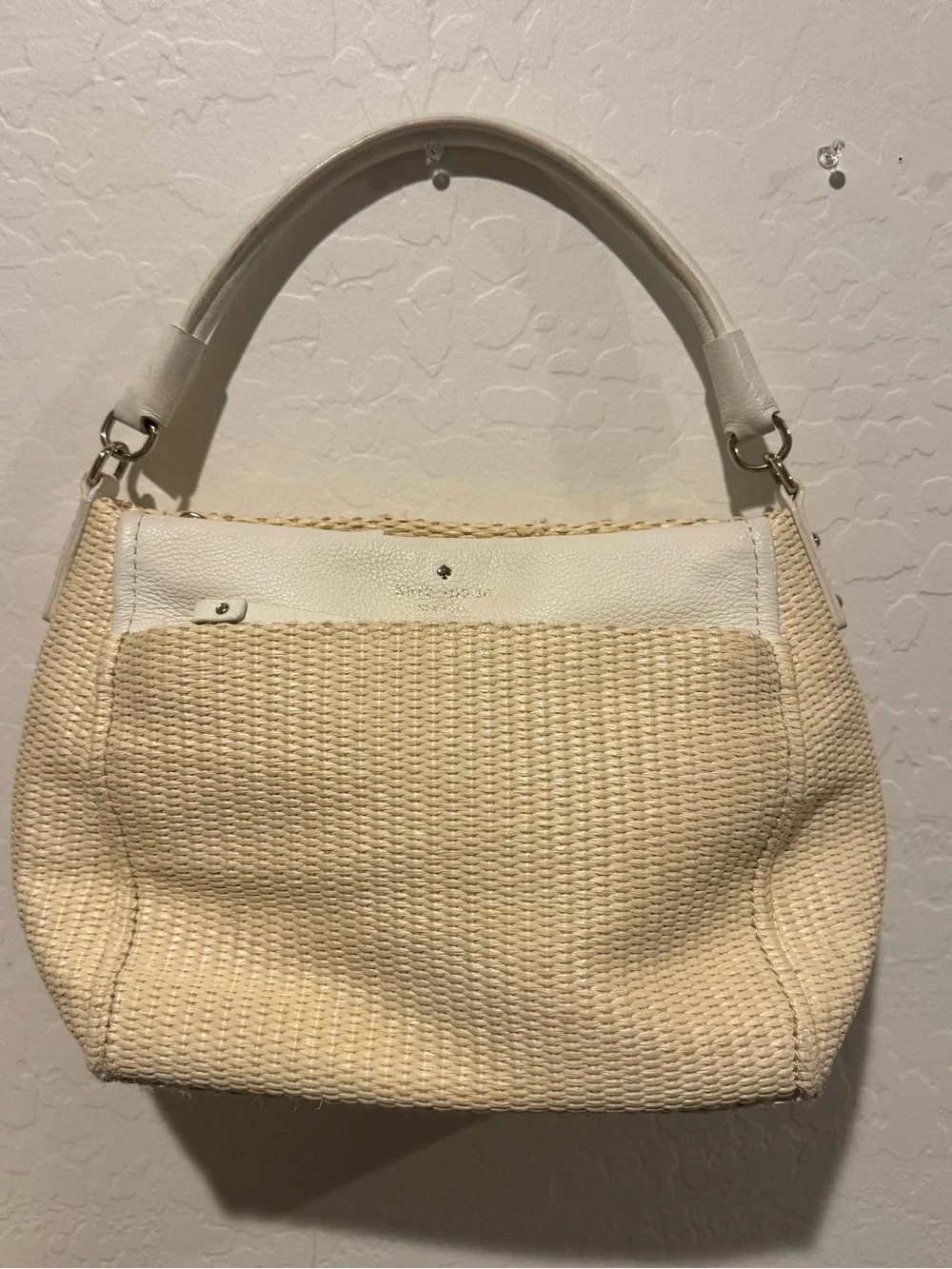 Kate Spade Cream Cobble Hill Straw and White Leather Handbag - Great condition!